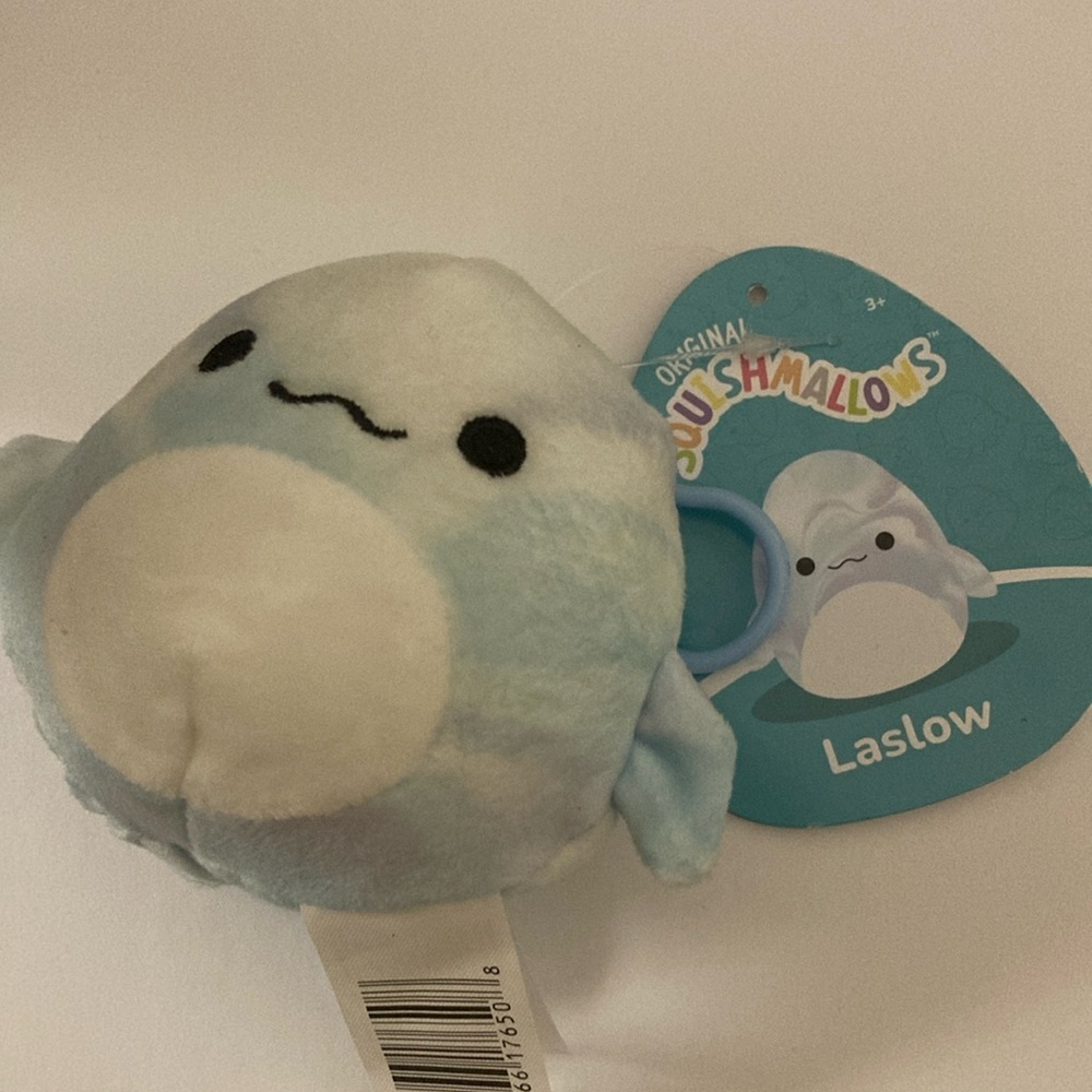 NWT Squishmallow Clip 3.5” Laslow Beluga Whale Tie Dye Blue Swirl Plush